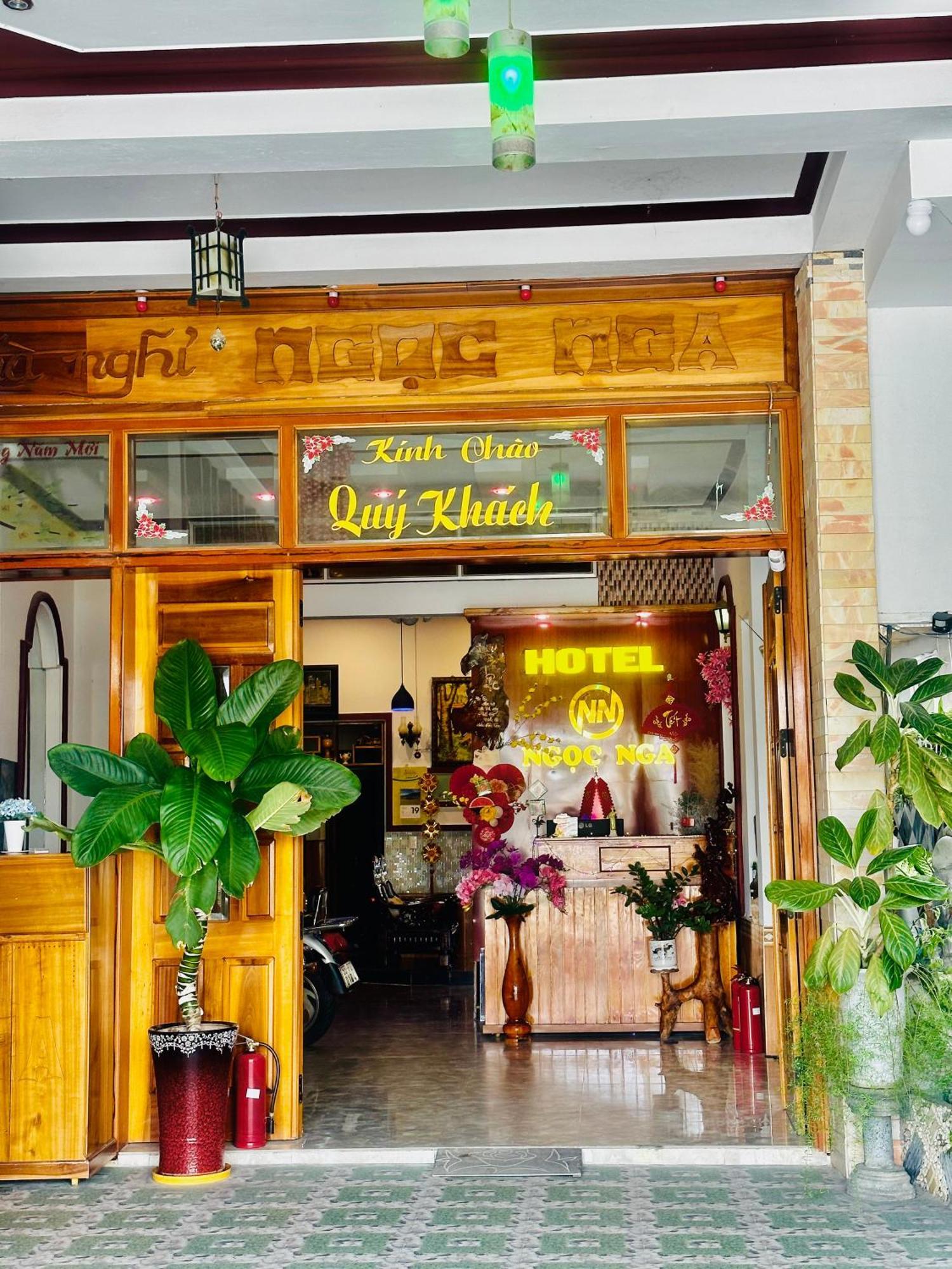 Ngoc Nga Hotel Phan Rang Bagian luar foto